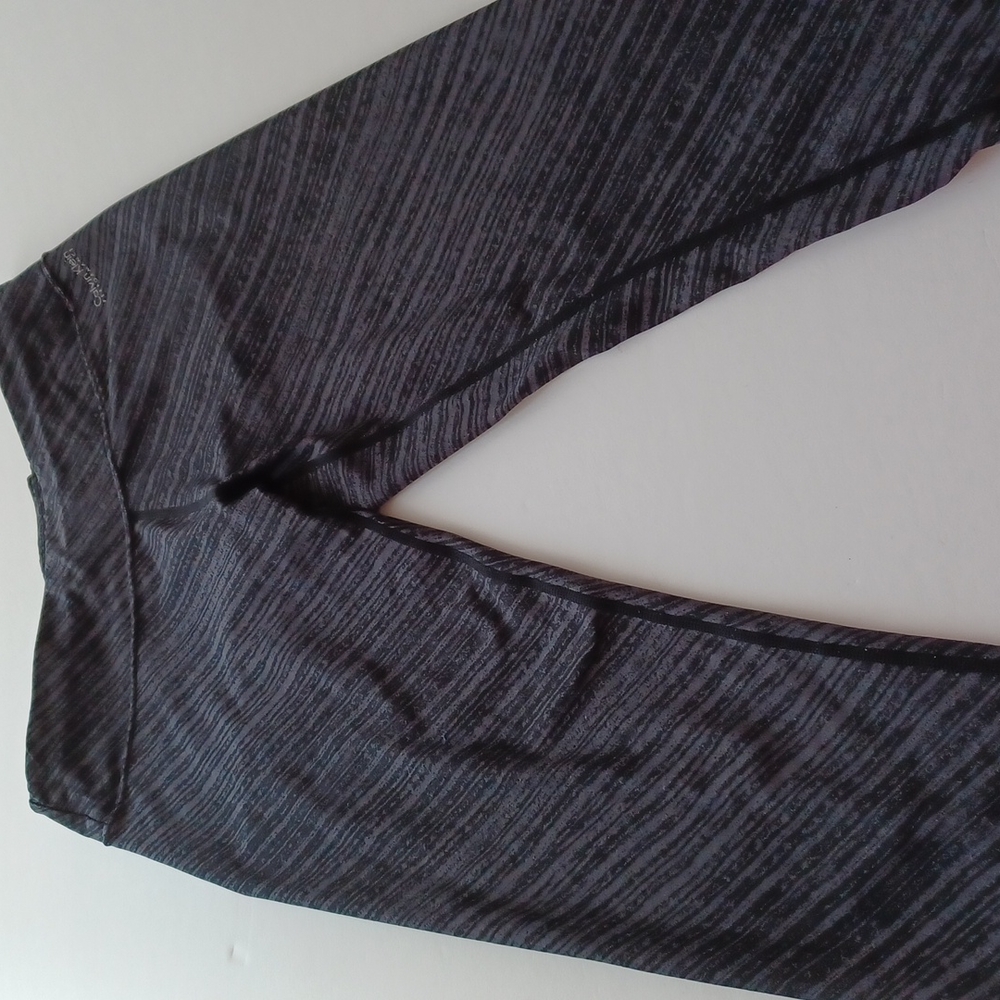 Calvin Klein performance leggings quick dry size medium grey lined crotch